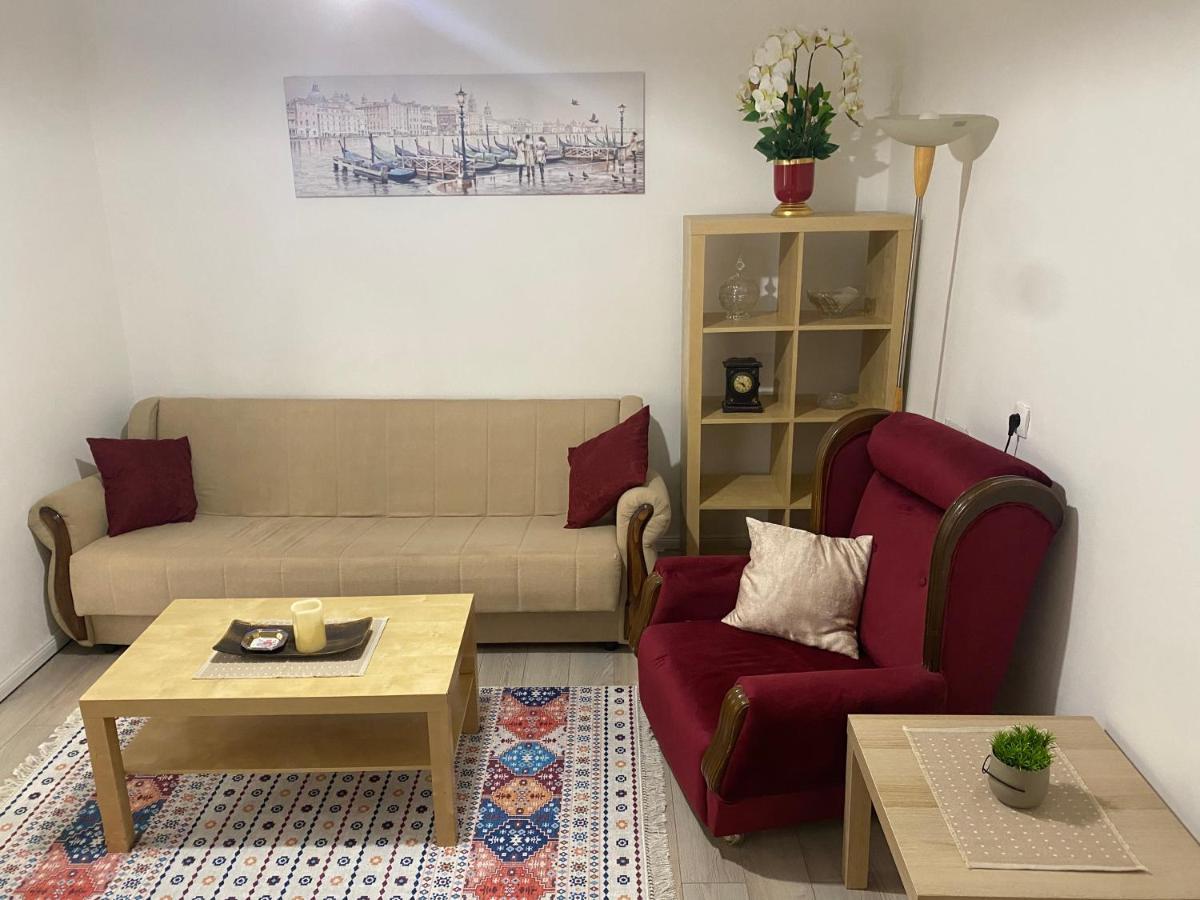 Dolce Apartman Podgorica Ngoại thất bức ảnh
